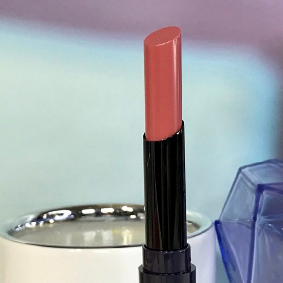 Kevyn Aucoin Unforgettable Lipstick Cream in Modern Love FULL SIZE 2.7 g *BNIB - Picture 4 of 15